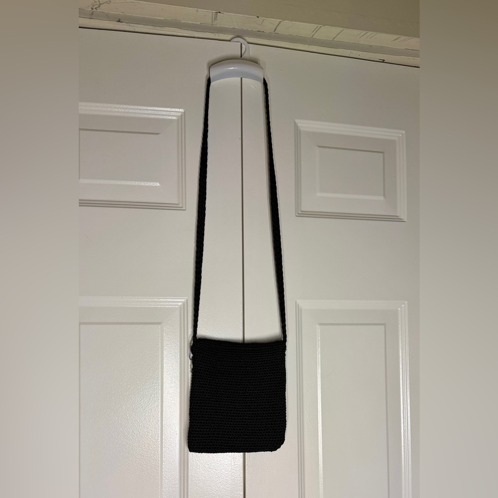 THE SAK black crossbody Crochet Knit Small Shoulder Bag Purse Zip Closure - Picture 5 of 7